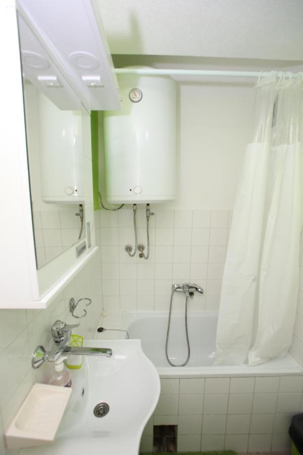 T&A Apartment Paracin Exterior photo